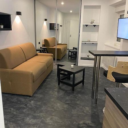 Studio En Hyper Centre De Dole 아파트 외부 사진